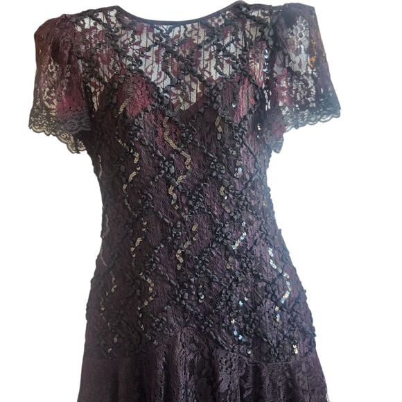 HW Collections VTG Black Lace Overlay Plum Midi Dress-Whimsygoth-Fairy-Event-7/8 - Picture 2 of 16